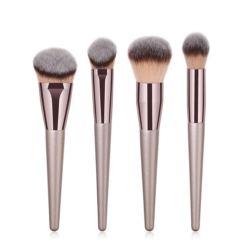Champagne Makeup Brush Set – 10PCS for Foundation, Blush & Eyeshadow