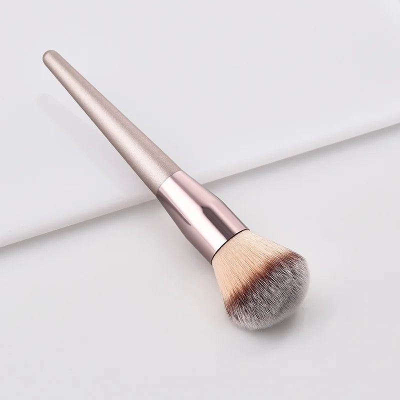 Champagne Makeup Brush Set – 10PCS for Foundation, Blush & Eyeshadow