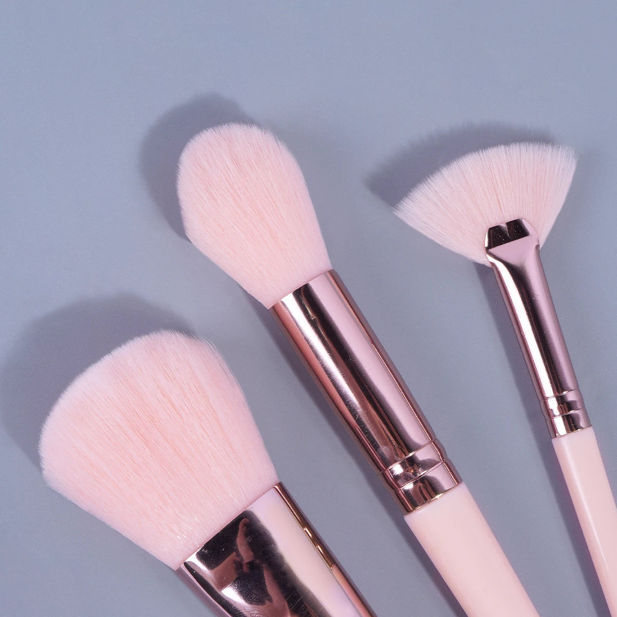 MAANGE 20PCS Pink Makeup Brush & Puff Set – Foundation, Eyeshadow & More