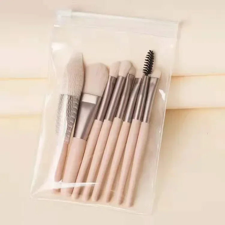 8PCS Portable Makeup Brush Set – Soft & Travel-Friendly