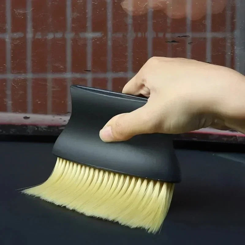 Elastic Car Dust Removal Brush – Large Vent & Interior Cleaner