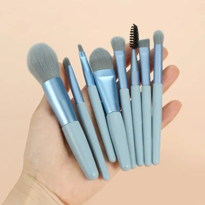 8PCS Portable Makeup Brush Set – Soft & Travel-Friendly