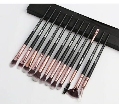 MAANGE 12PCS Eye Makeup Brush Set – Blending, Concealer & Lip Brushes for Beginners